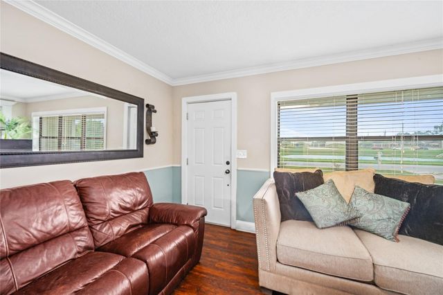 105 MIRROR DRIVE, Sanford, FL 32773