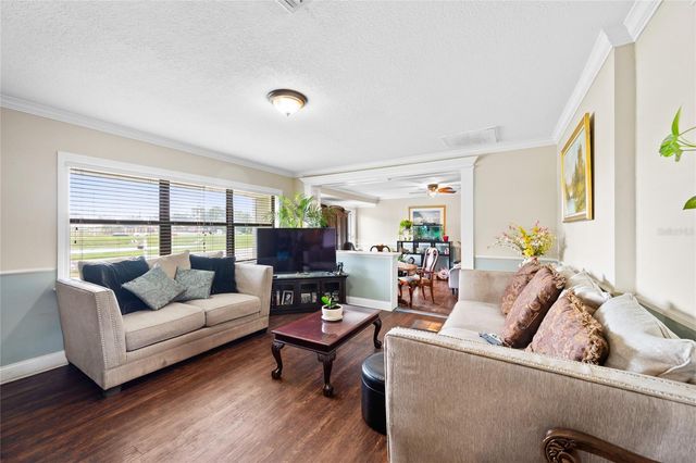105 MIRROR DRIVE, Sanford, FL 32773