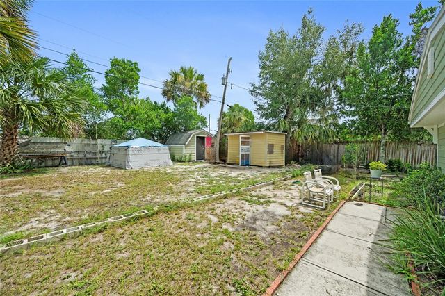 105 MIRROR DRIVE, Sanford, FL 32773