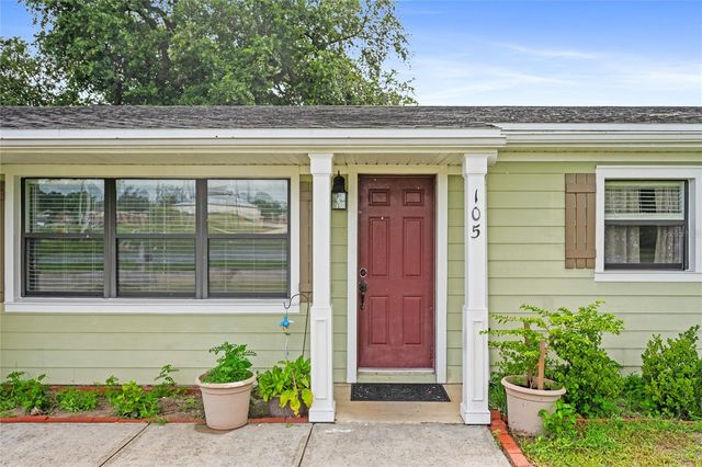 105 MIRROR DRIVE, Sanford, FL 32773