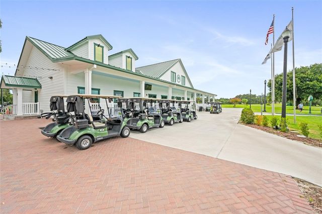 105 MIRROR DRIVE, Sanford, FL 32773