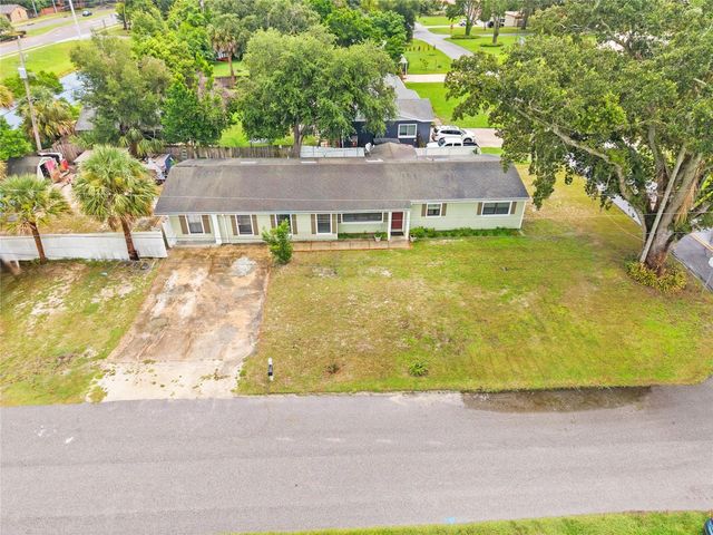 105 MIRROR DRIVE, Sanford, FL 32773