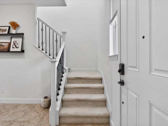 9509 Cheverny Way, Sacramento, CA 95829