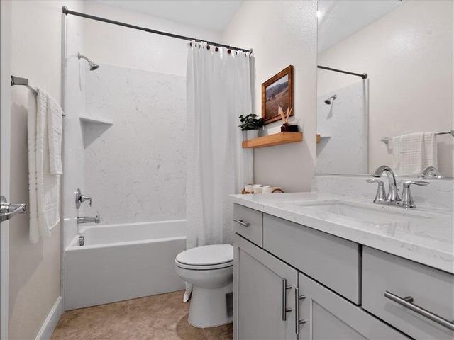 9509 Cheverny Way, Sacramento, CA 95829