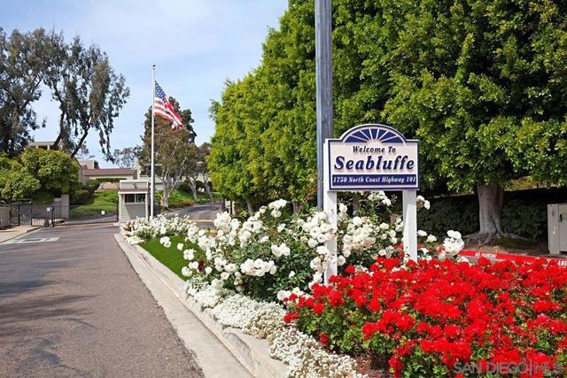 1810 Parliament, Encinitas, CA 92024