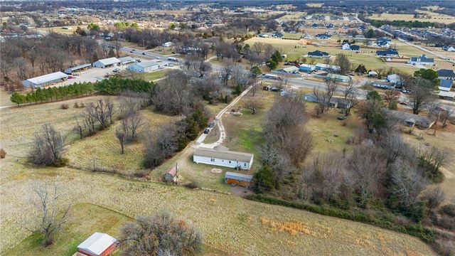 3858 E Heritage Parkway, Farmington, AR 72730