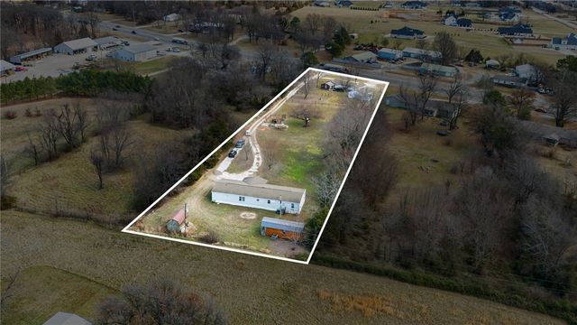 3858 E Heritage Parkway, Farmington, AR 72730