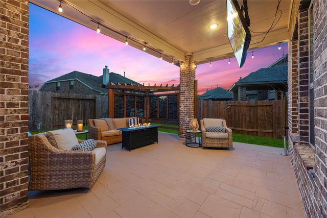 31153 Pecan Creek Drive, Brookshire, TX 77423