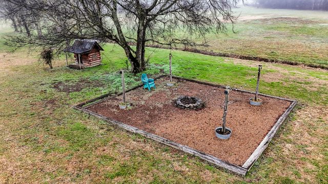 16 Volunteer Rd, Petersburg, TN 37144