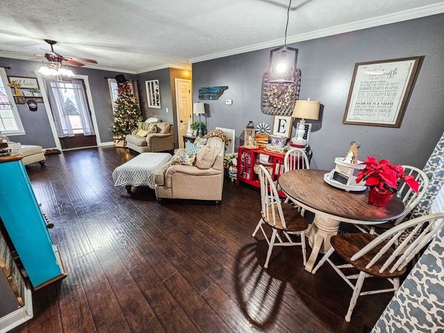 16 Volunteer Rd, Petersburg, TN 37144