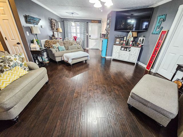 16 Volunteer Rd, Petersburg, TN 37144