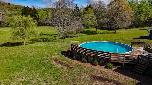 16 Volunteer Rd, Petersburg, TN 37144