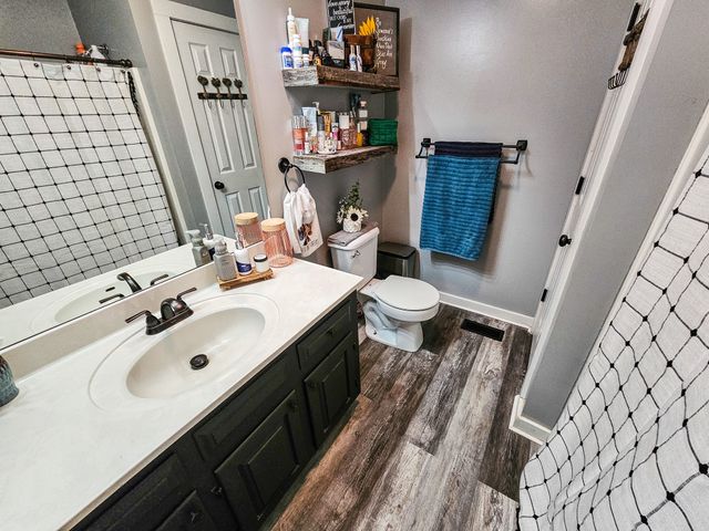 16 Volunteer Rd, Petersburg, TN 37144