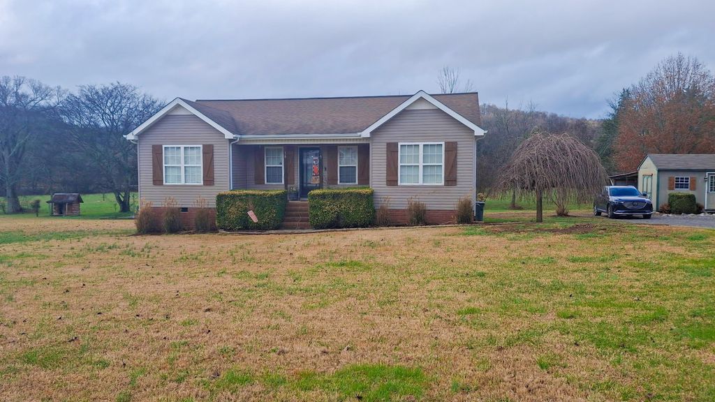 16 Volunteer Rd, Petersburg, TN 37144