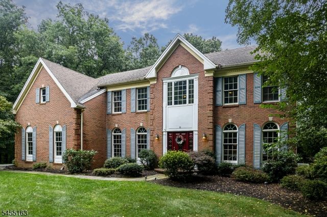 10 Ashley Dr, Mount Olive Twp., NJ 07836