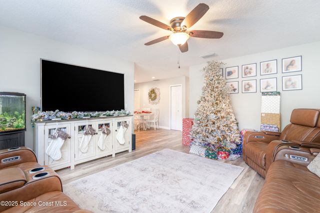 964 Bucknell Place W, Rockledge, FL 32955