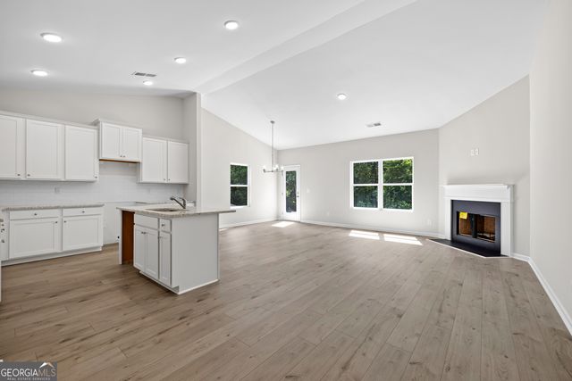 495 Charleston Place, Villa Rica, GA 30180