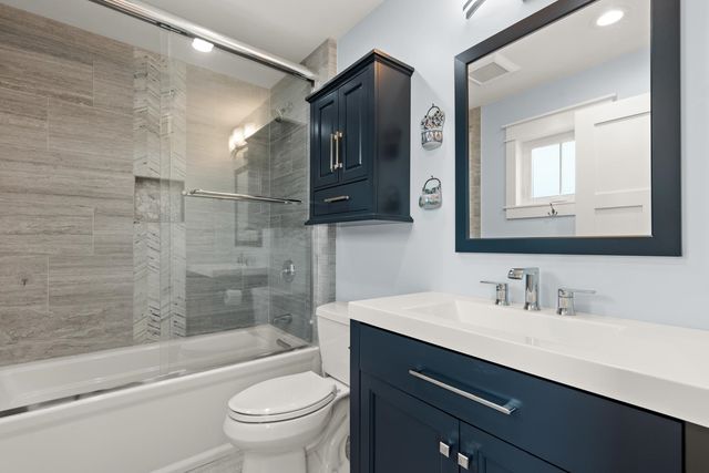 6 Cora Avenue, Hampton, NH 03842