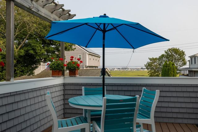 6 Cora Avenue, Hampton, NH 03842