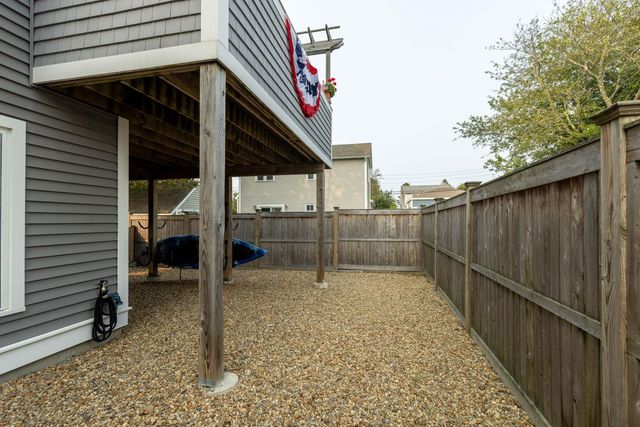 6 Cora Avenue, Hampton, NH 03842