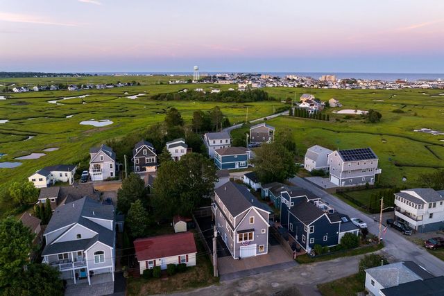 6 Cora Avenue, Hampton, NH 03842
