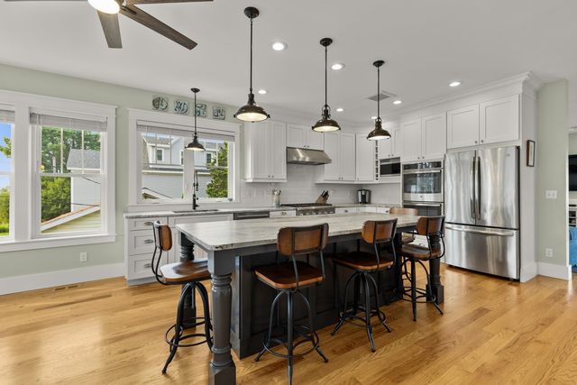 6 Cora Avenue, Hampton, NH 03842