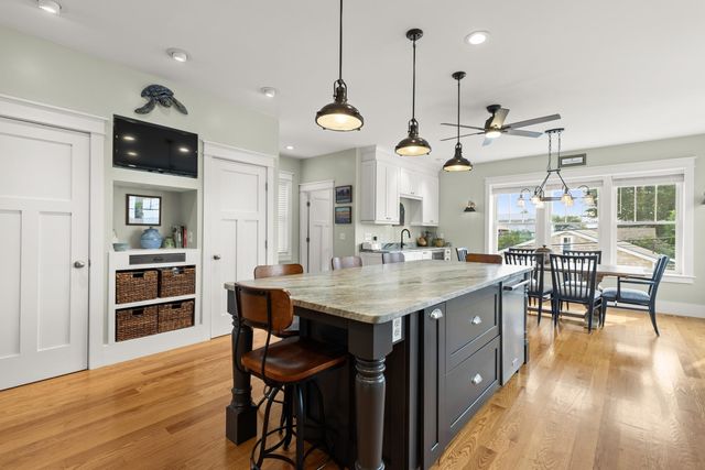 6 Cora Avenue, Hampton, NH 03842