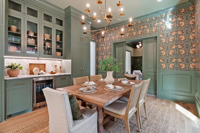 1015 15th Ave, S, Nashville, TN 37212