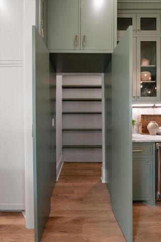 1015 15th Ave, S, Nashville, TN 37212