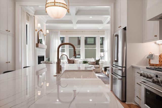 1015 15th Ave, S, Nashville, TN 37212