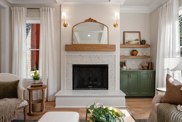 1015 15th Ave, S, Nashville, TN 37212