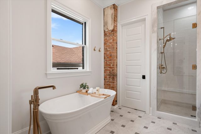 1015 15th Ave, S, Nashville, TN 37212