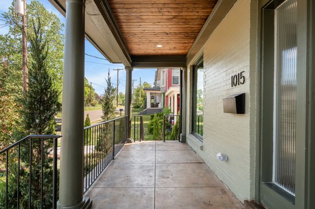 1015 15th Ave, S, Nashville, TN 37212