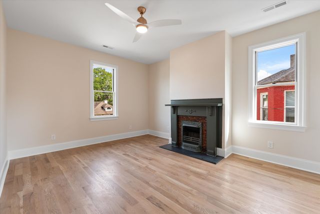 1015 15th Ave, S, Nashville, TN 37212