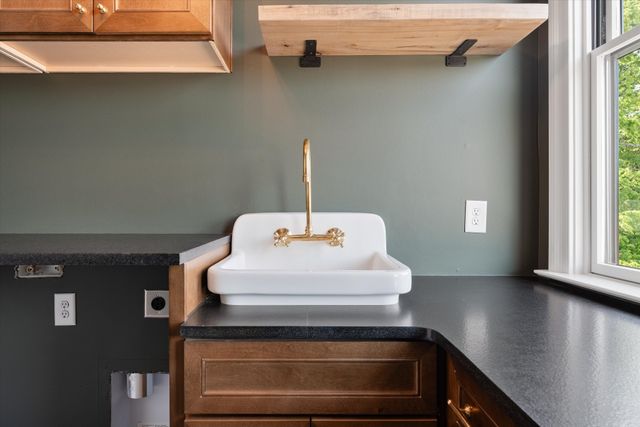 1015 15th Ave, S, Nashville, TN 37212