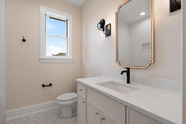 1015 15th Ave, S, Nashville, TN 37212