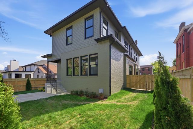 1015 15th Ave, S, Nashville, TN 37212