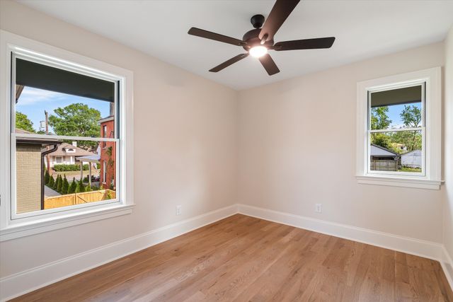 1015 15th Ave, S, Nashville, TN 37212