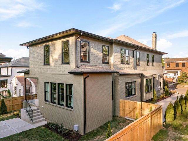 1015 15th Ave, S, Nashville, TN 37212