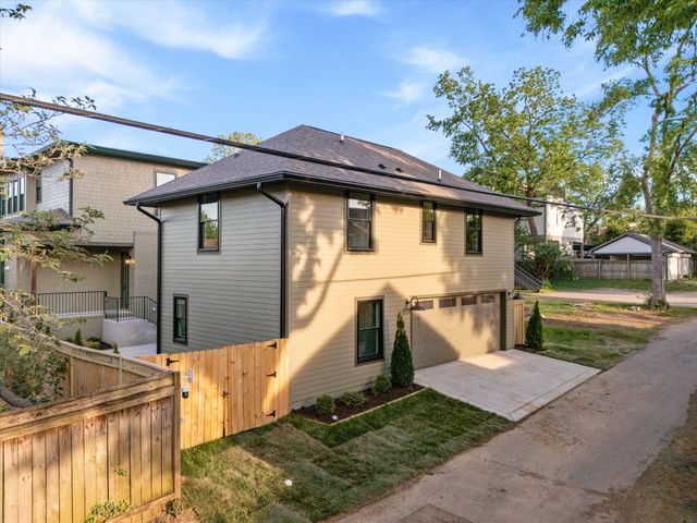 1015 15th Ave, S, Nashville, TN 37212