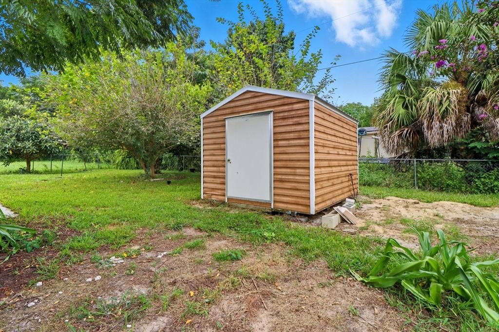 Image 35 of property listing at 10 S BARBOUR STREET, Beverly Hills, FL 34465