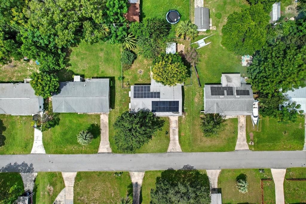 Image 41 of property listing at 10 S BARBOUR STREET, Beverly Hills, FL 34465