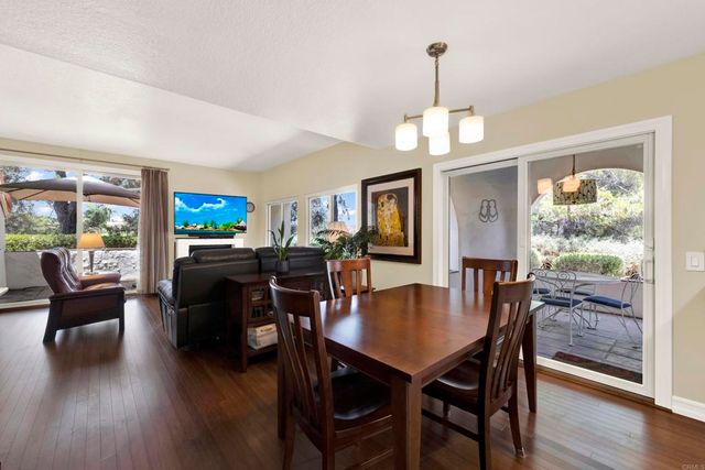 16130 Avenida Venusto 24, San Diego, CA 92128