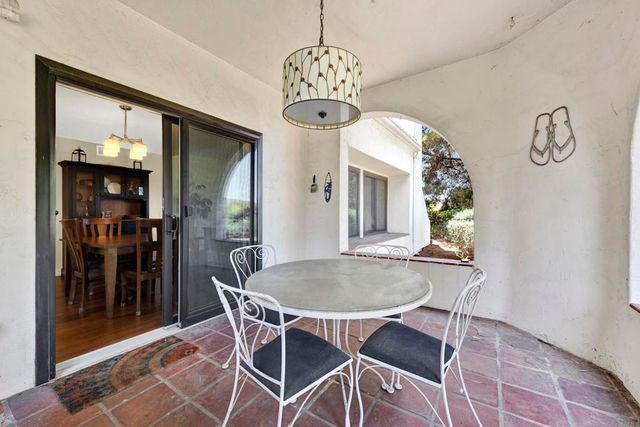16130 Avenida Venusto 24, San Diego, CA 92128
