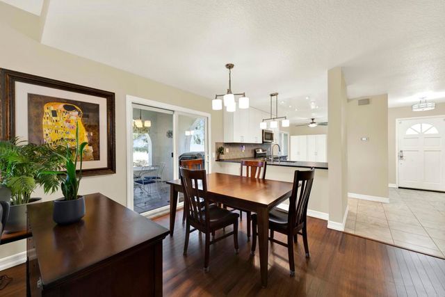 16130 Avenida Venusto 24, San Diego, CA 92128
