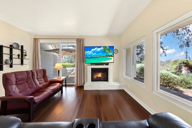 16130 Avenida Venusto 24, San Diego, CA 92128