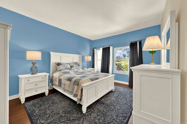 16130 Avenida Venusto 24, San Diego, CA 92128