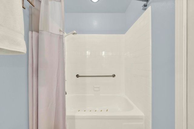 16130 Avenida Venusto 24, San Diego, CA 92128