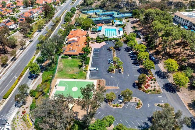 16130 Avenida Venusto 24, San Diego, CA 92128