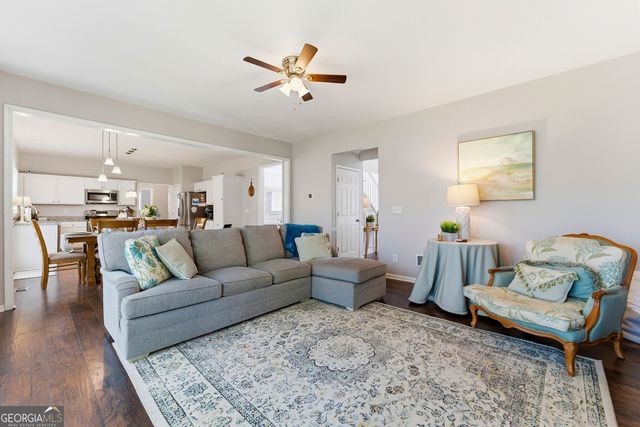 2730 Spindletop Lane NW, Kennesaw, GA 30144